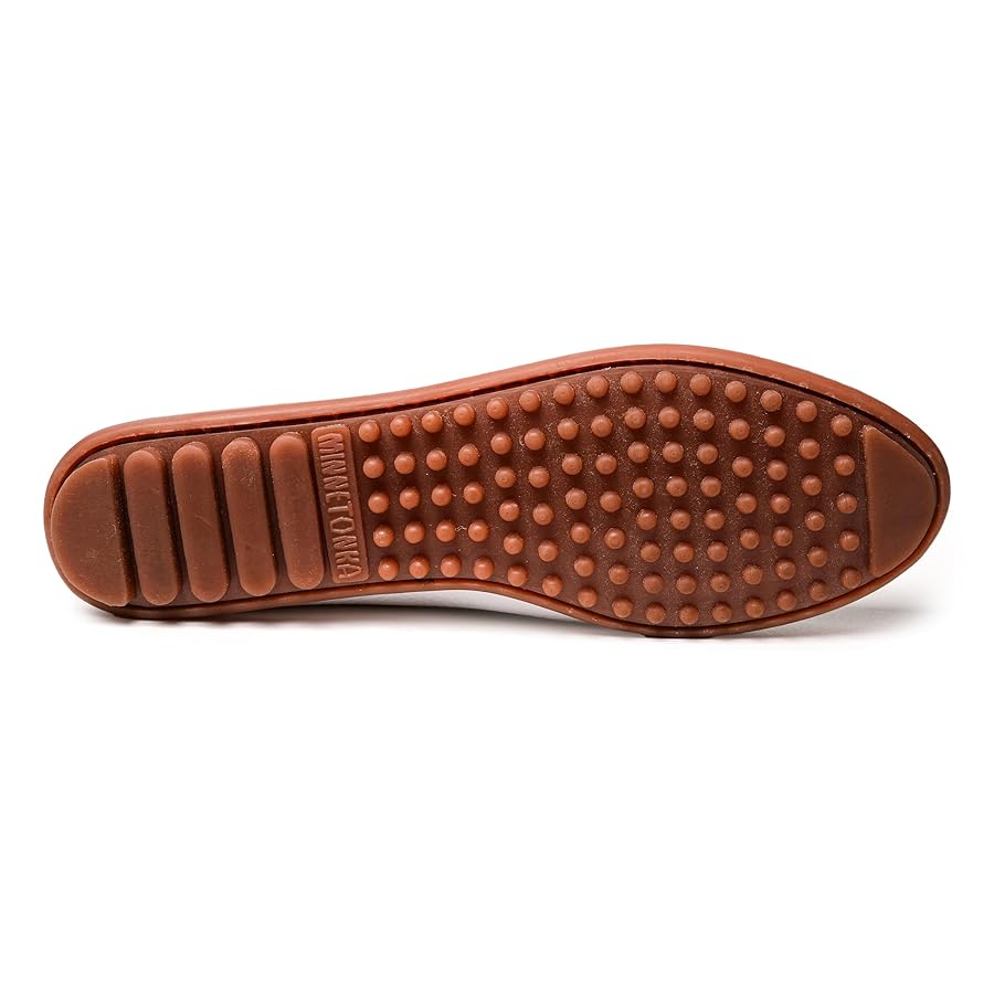 Amazon.com | Minnetonka Women's Thunderbird “Animikii